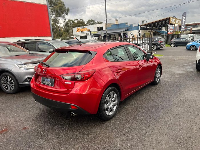 2014 Mazda 3 Neo