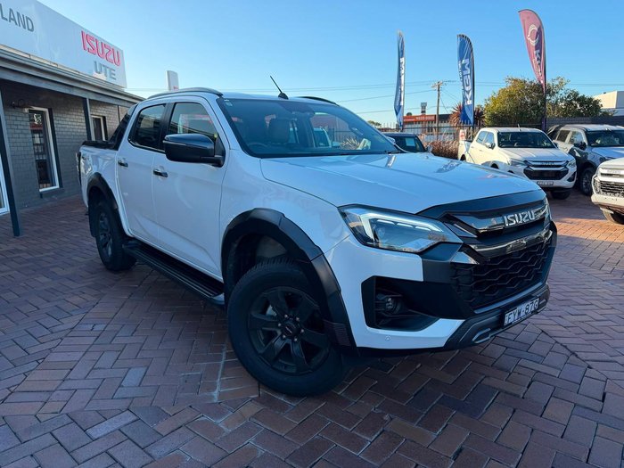 2025 Isuzu D-MAX X-TERRAIN