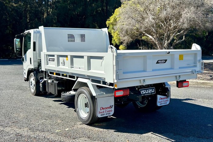 2026 Isuzu N Series NQR 88/80-190 AM D38 Tipper