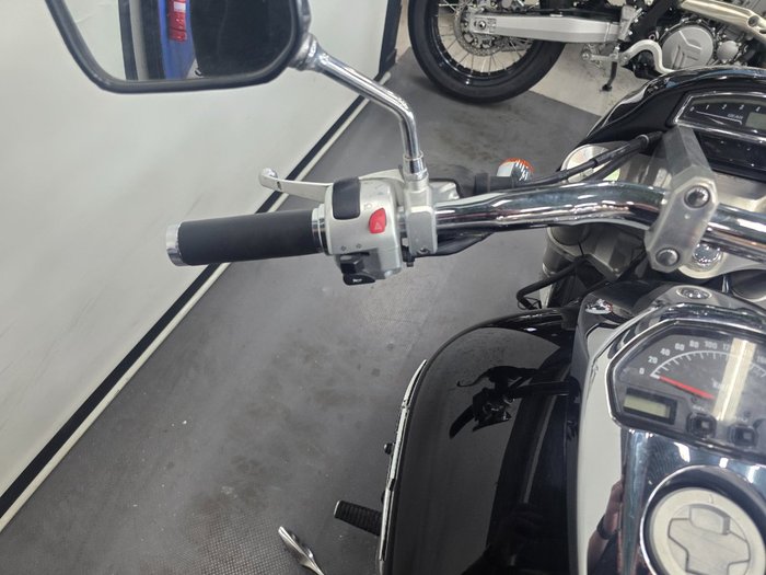 2012 Suzuki VZR 1800 BOULEVARD (M109R) Black