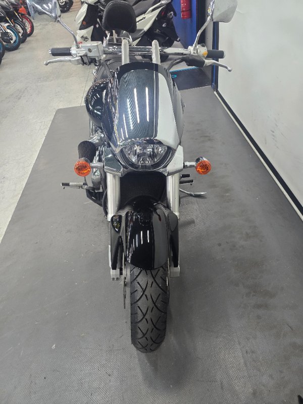 2012 Suzuki VZR 1800 BOULEVARD (M109R) Black