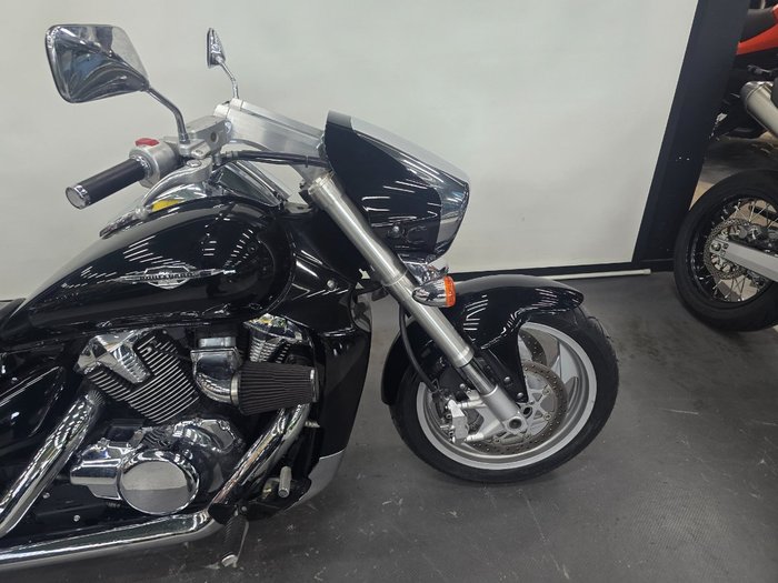 2012 Suzuki VZR 1800 BOULEVARD (M109R) Black