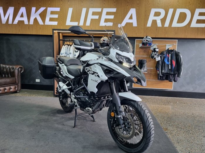 2023 BENELLI TRK 502X (ABS) White