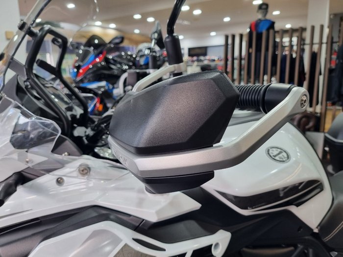 2023 BENELLI TRK 502X (ABS) White
