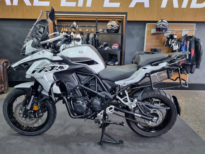 2023 BENELLI TRK 502X (ABS) White