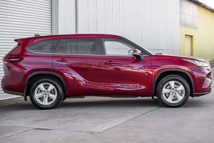 2024 Toyota Kluger GX