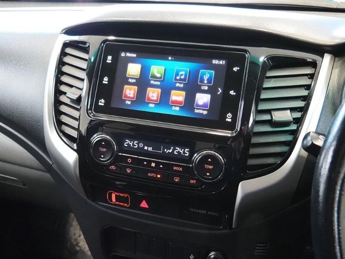 2016 Mitsubishi Triton GLS