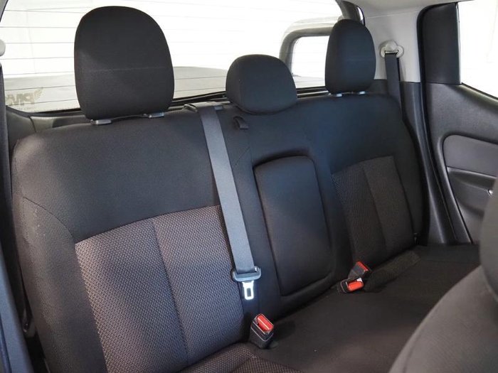 2016 Mitsubishi Triton GLS