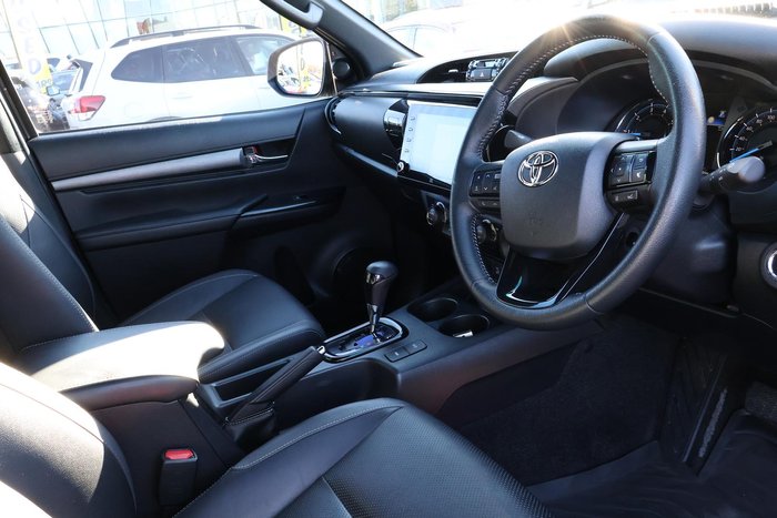 2022 Toyota Hilux Rogue