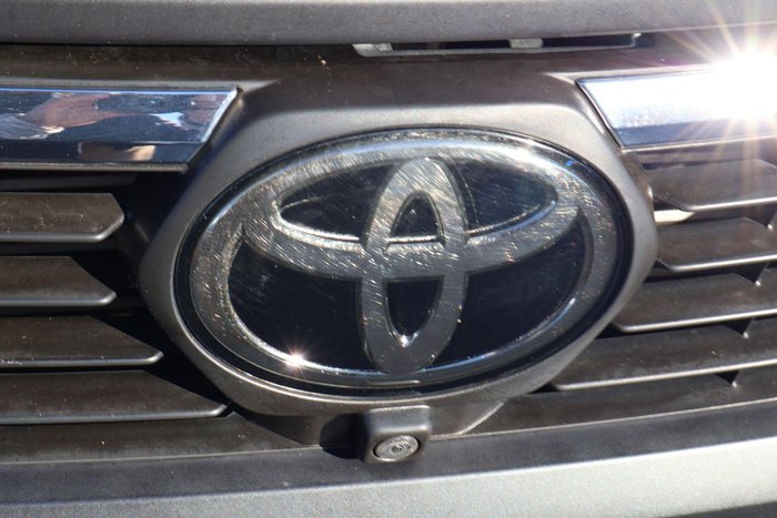 2022 Toyota Hilux Rogue