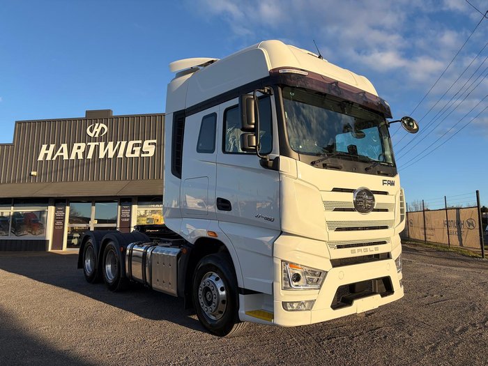 2026 FAW J7