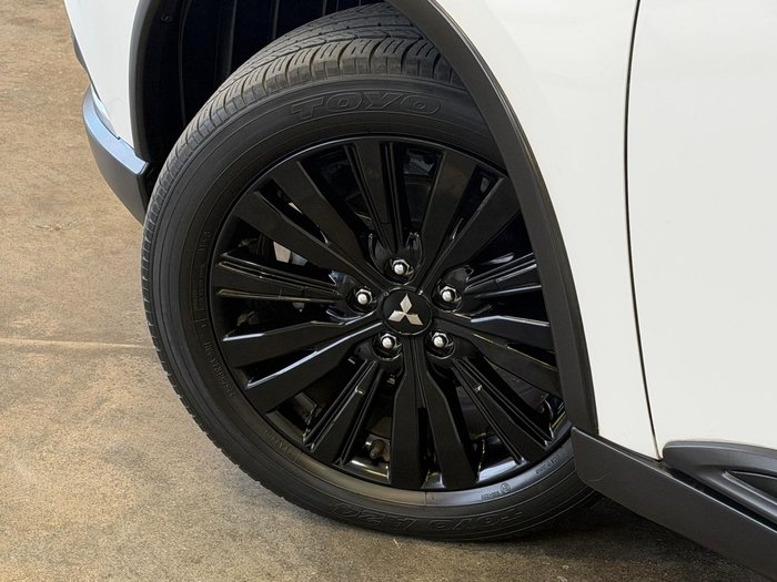 2021 Mitsubishi Outlander Black Edition