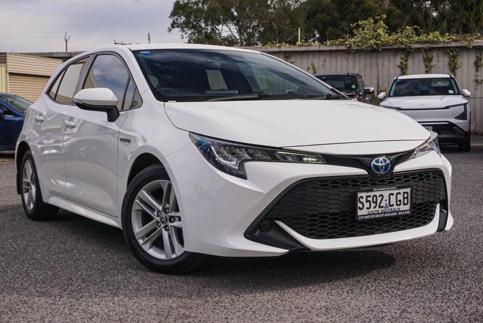 2020 Toyota Corolla Ascent Sport Hybrid