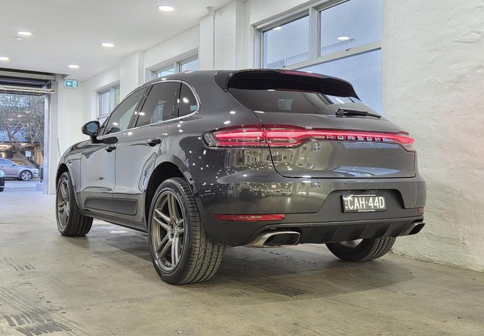 2020 Porsche Macan