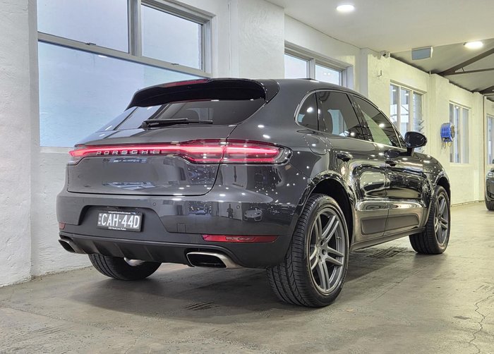 2020 Porsche Macan