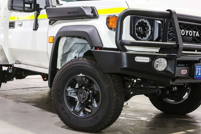 2024 Toyota Landcruiser GXL