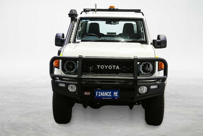 2024 Toyota Landcruiser GXL