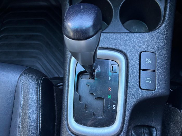 2021 Toyota Hilux SR5
