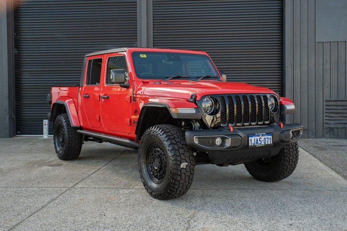 2022 Jeep Gladiator Night Eagle