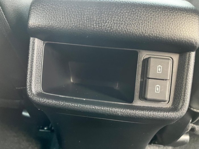 2025 Isuzu MU-X LS-T