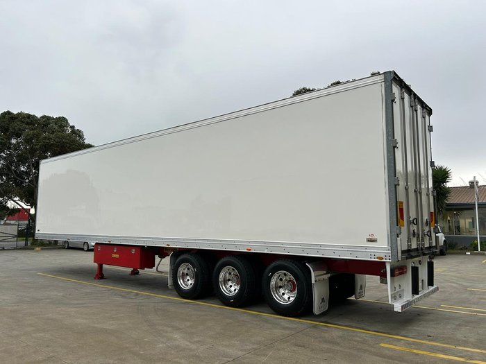 2019 Maxitrans St3 -30 Reefer Double Stacker