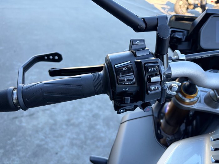 2019 Yamaha MT-10SP Black