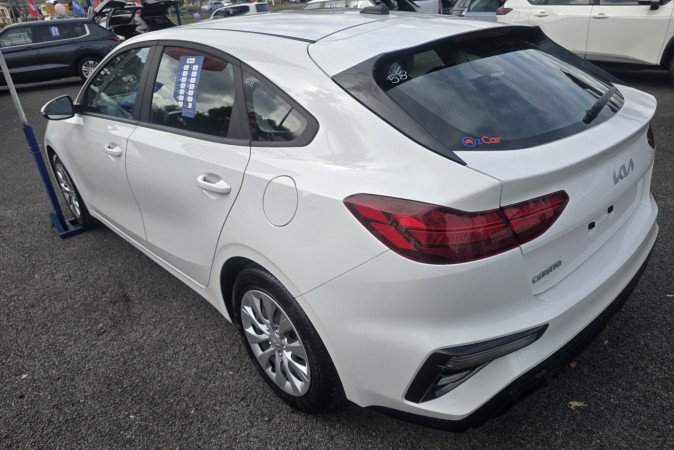 2024 KIA CERATO S SAFETY PACK