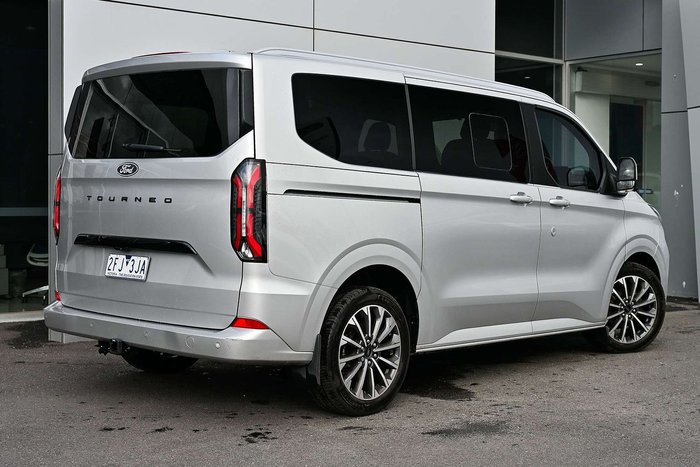 2025 Ford Tourneo Titanium X