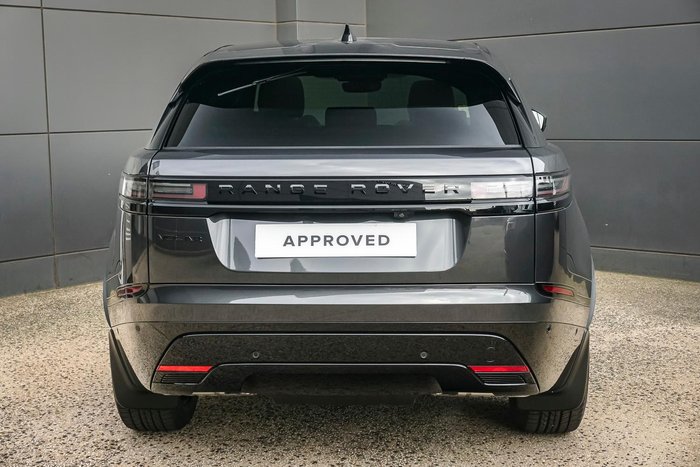 2026 Land Rover Range Rover Velar P250 Dynamic SE