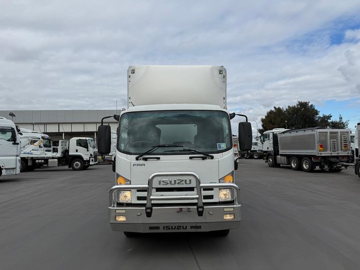 2015 Isuzu F Series FRR 600