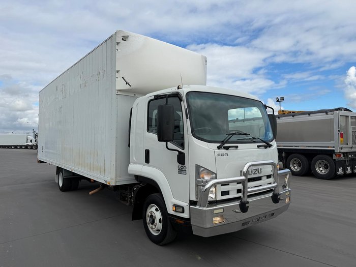 2015 Isuzu F Series FRR 600