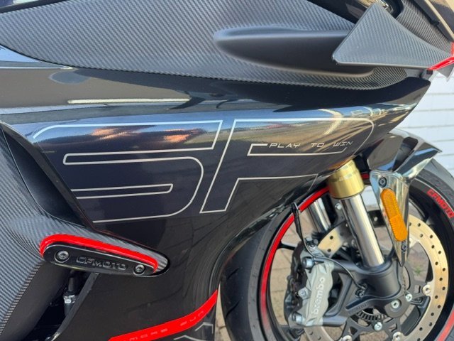 2025 CFMOTO 450 SR S BLACK