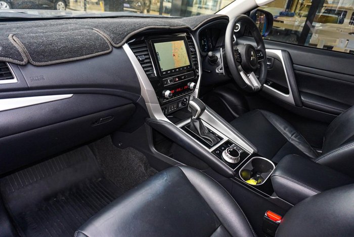 2024 Mitsubishi Pajero Sport Exceed