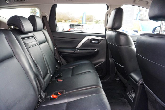 2024 Mitsubishi Pajero Sport Exceed