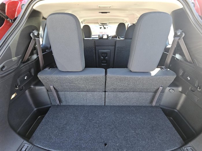 2025 Mitsubishi Outlander ES