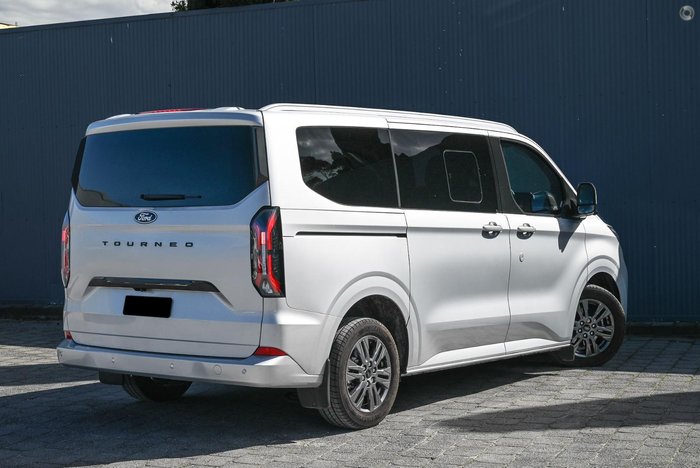 2025 Ford Tourneo Titanium X