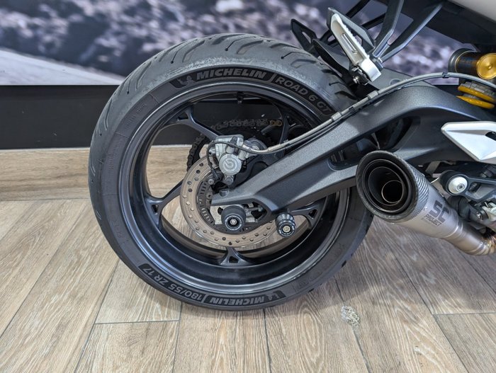 2022 Triumph STREET TRIPLE RS Black