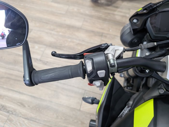 2022 Triumph STREET TRIPLE RS Black
