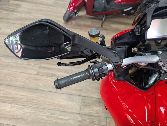 2012 DUCATI MULTISTRADA S SPORT RED