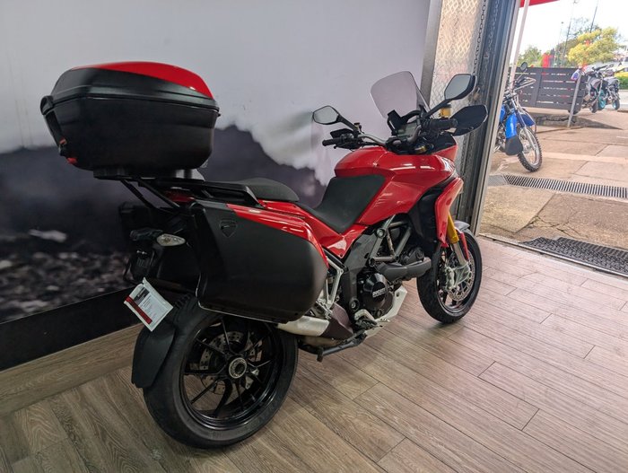 2012 DUCATI MULTISTRADA S SPORT RED