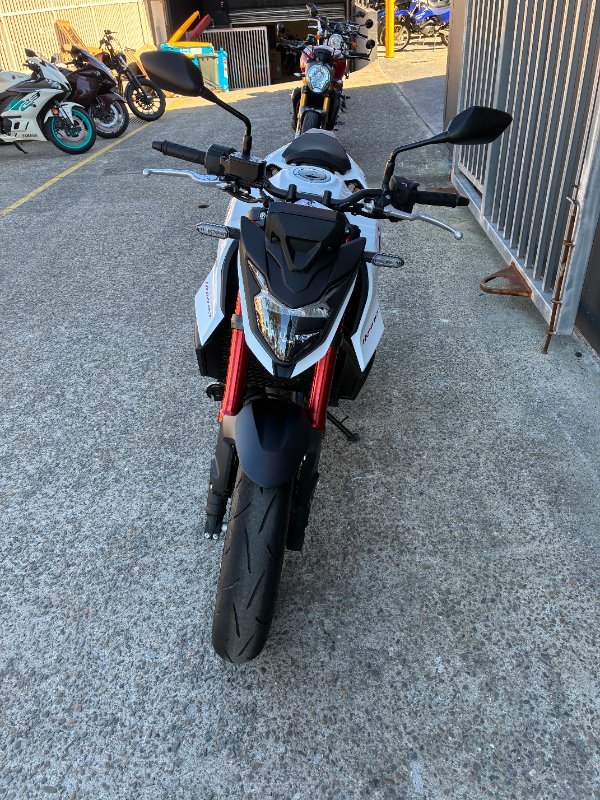 2023 Honda CB750 (HORNET) WHITE