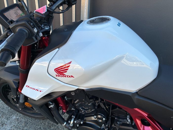 2023 Honda CB750 (HORNET) WHITE