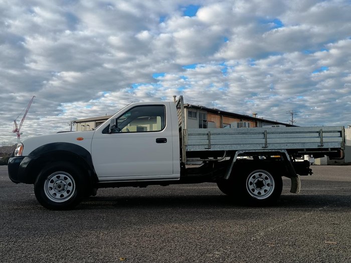 2009 Nissan Navara DX