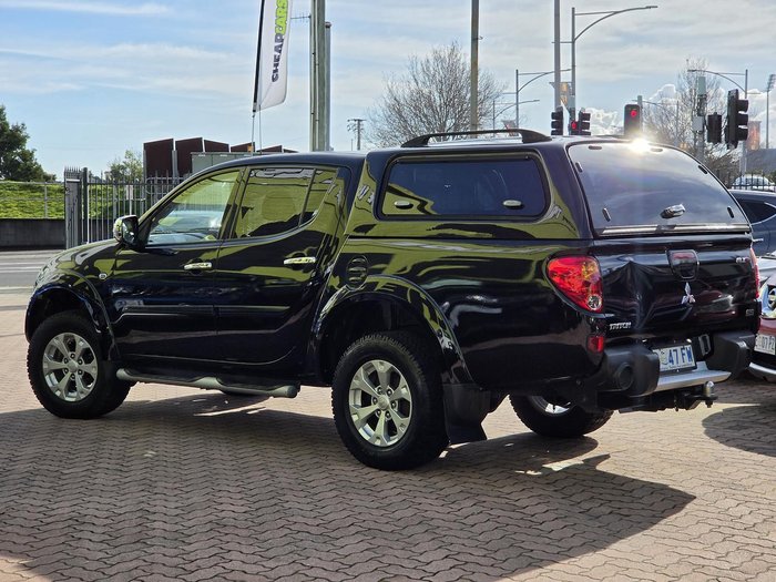 2013 Mitsubishi Triton GLX-R