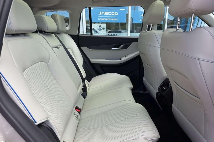 2026 Jaecoo J5 EV Summit
