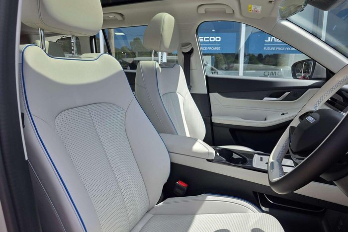 2026 Jaecoo J5 EV Summit