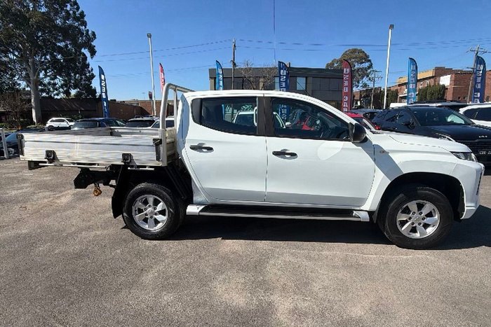 2019 Mitsubishi Triton GLX+