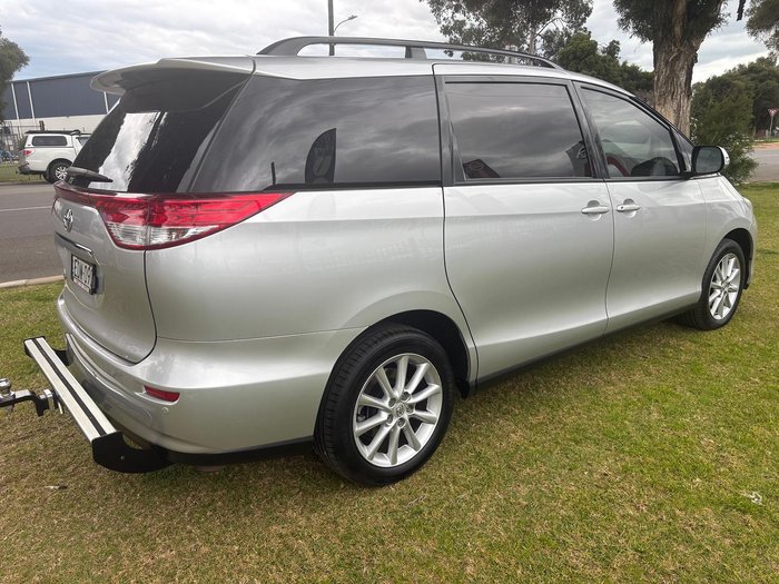 2019 Toyota Tarago