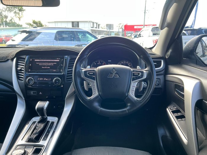 2017 Mitsubishi Pajero Sport GLX