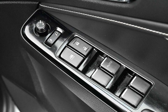 2024 Isuzu MU-X LS-T